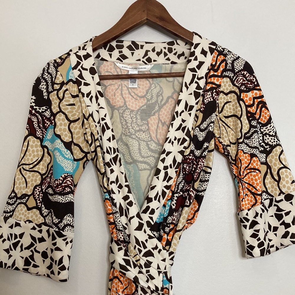 Diane Von Furstenberg Dress Womens 2 Silk Stretch Jersey Wrap Dress Orange Print - Picture 3 of 13